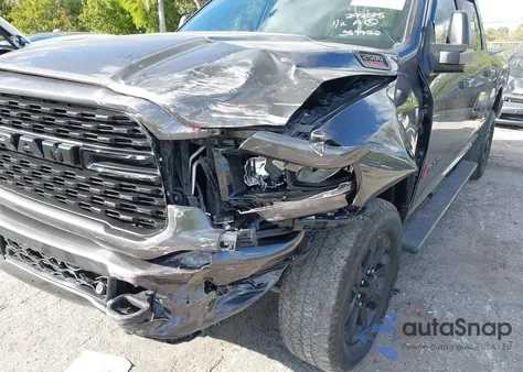 2024 Ram 2500 Big Horn 4X4 6'4 Box z USA, uszkodzony, nr VIN 3C6UR5DL3RG389922